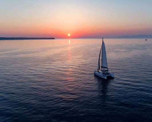 Sailing into the sunset_img